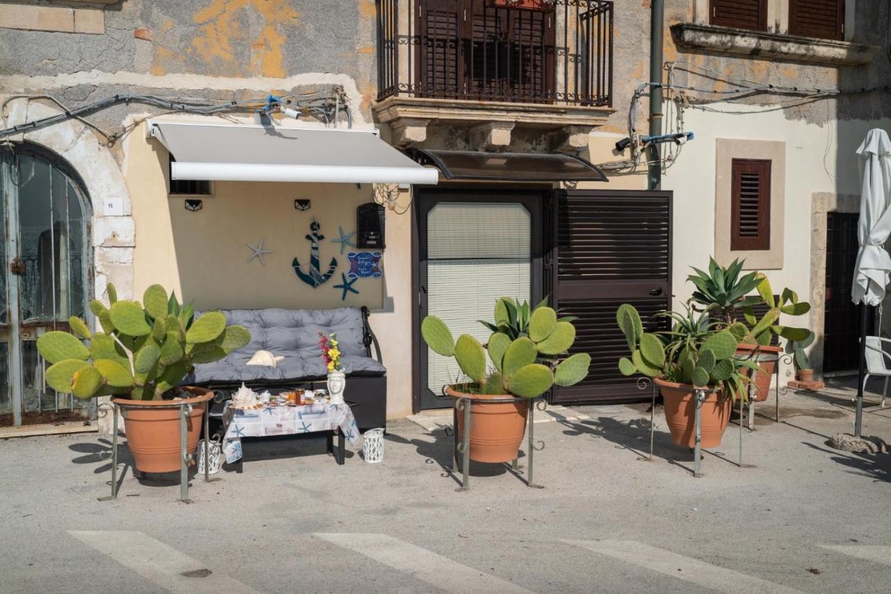 Suite Ortigia Vista Mare Сиракуза Екстериор снимка